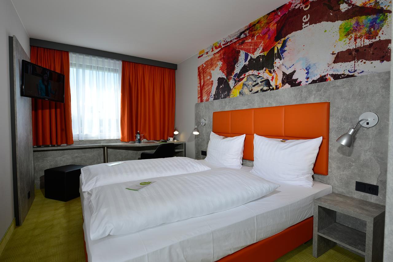Sleepysleepy Hotel Giessen Linden エクステリア 写真