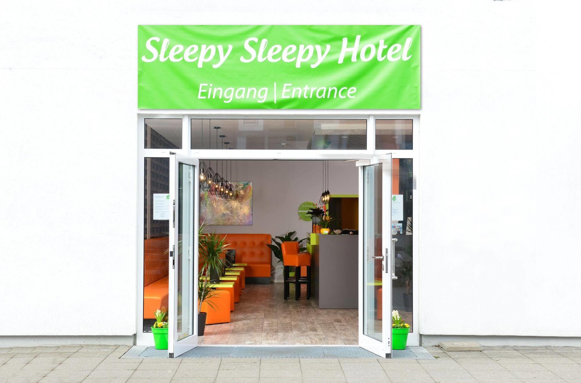 Sleepysleepy Hotel Giessen Linden エクステリア 写真